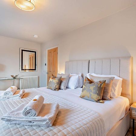 Shrewsbury Townhouse - Free Parkingヴィラ エクステリア 写真