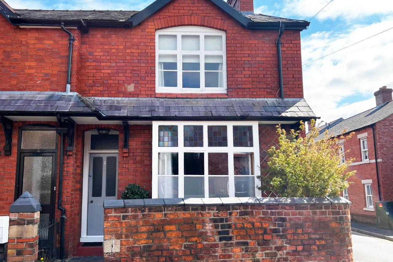 Shrewsbury Townhouse - Free Parkingヴィラ エクステリア 写真