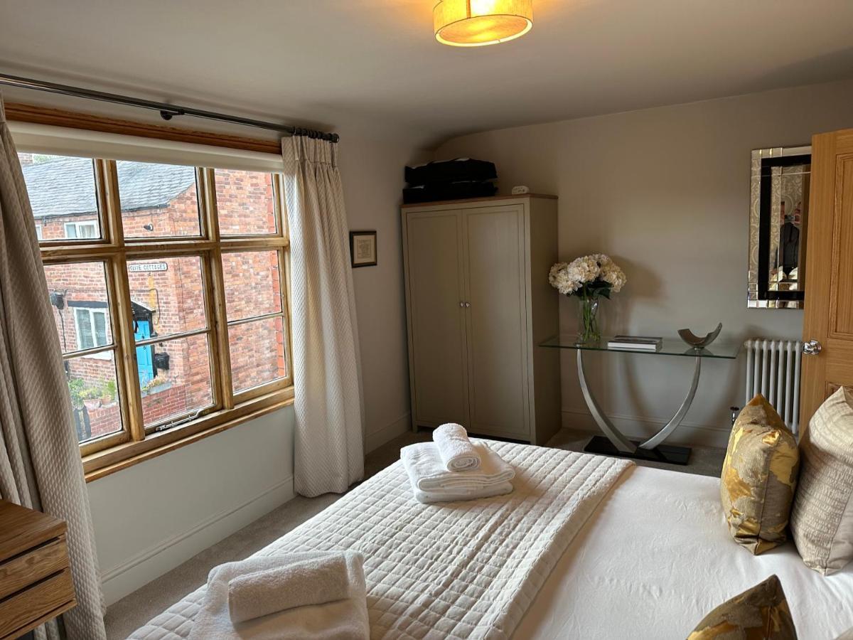 Shrewsbury Townhouse - Free Parkingヴィラ エクステリア 写真