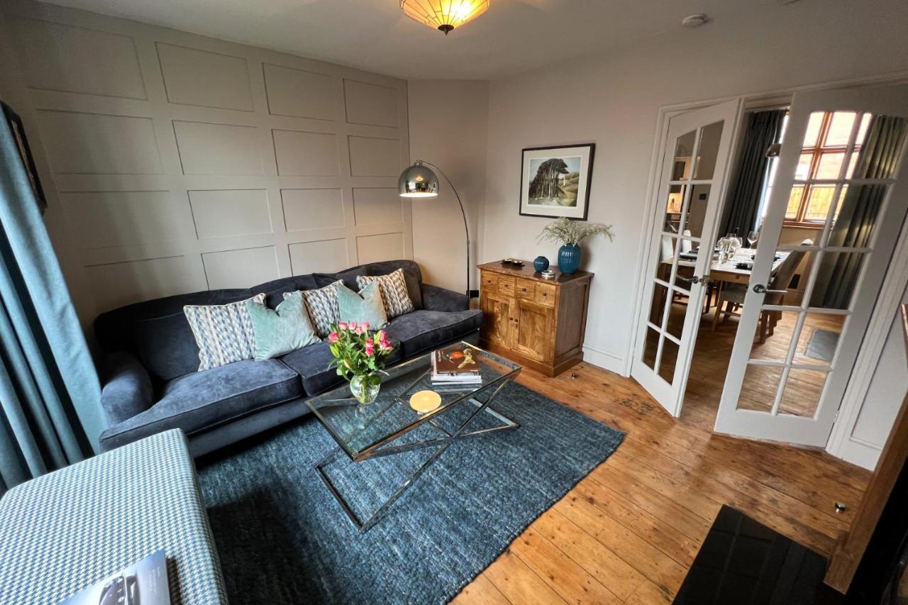Shrewsbury Townhouse - Free Parkingヴィラ エクステリア 写真