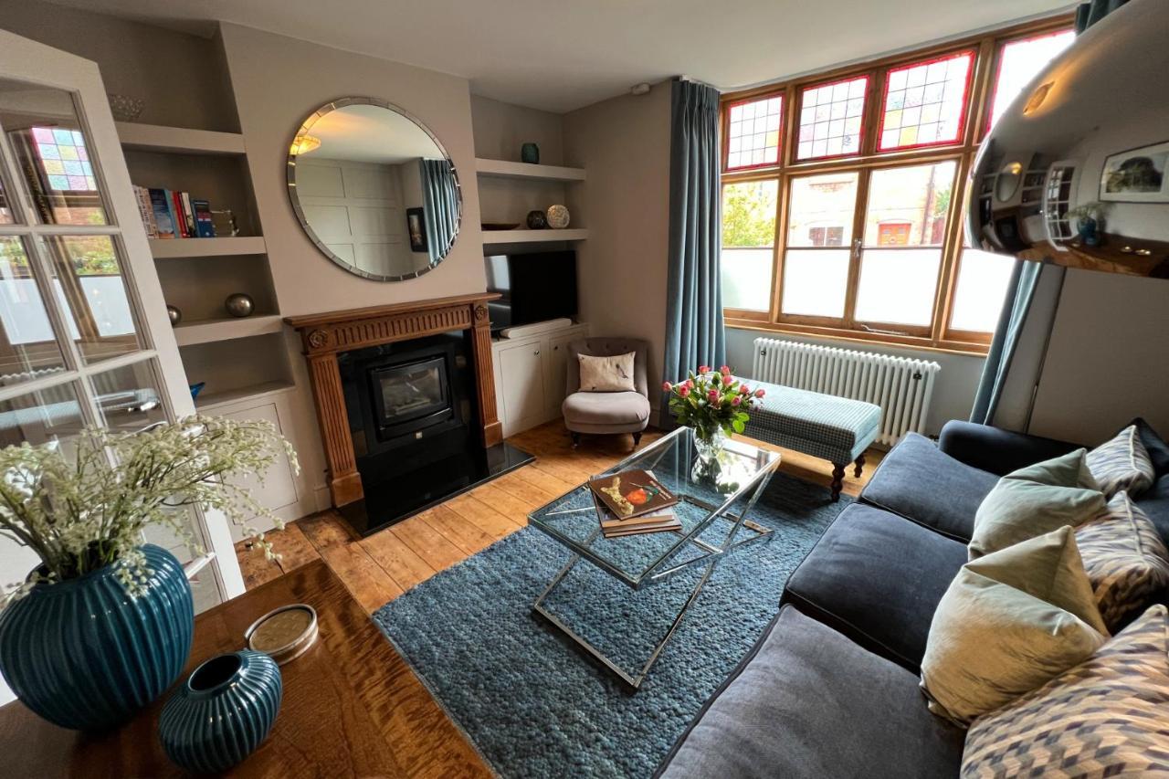 Shrewsbury Townhouse - Free Parkingヴィラ エクステリア 写真